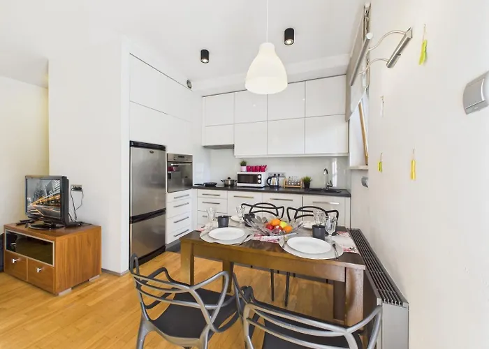 Polkowska 11 Superapart * Warszawa